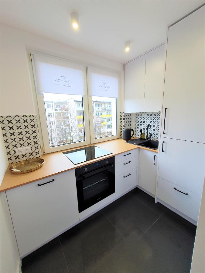 Wera - Klimatyczny Apartament 300 M Od Plazy Brzezno - Azw 그단스크 외부 사진